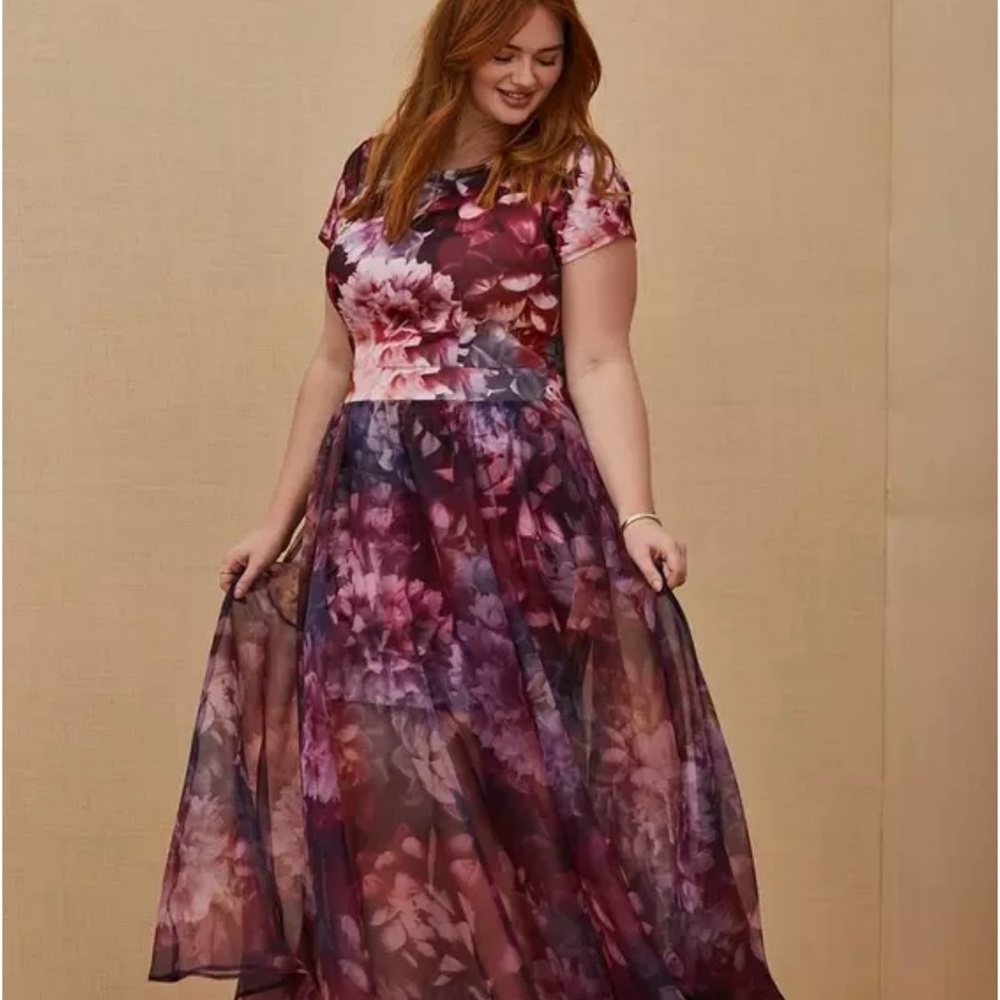 Torrid sz 4 Multi Floral Scuba Knit Dress & Organza Formal Gown Set